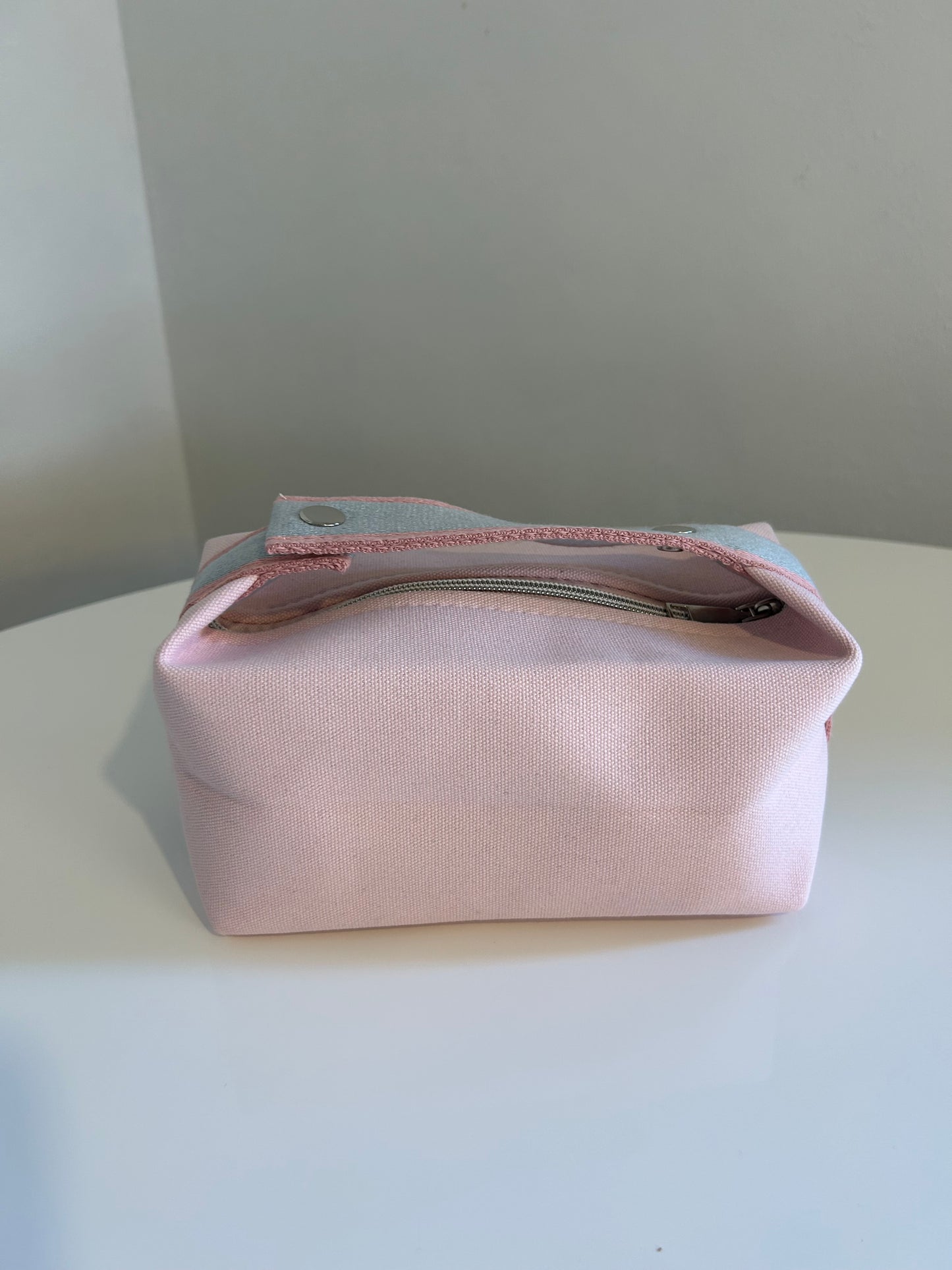 Baby pink H bag