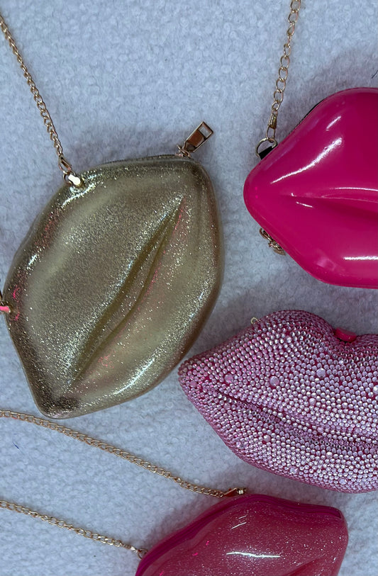 Gold kiss bag